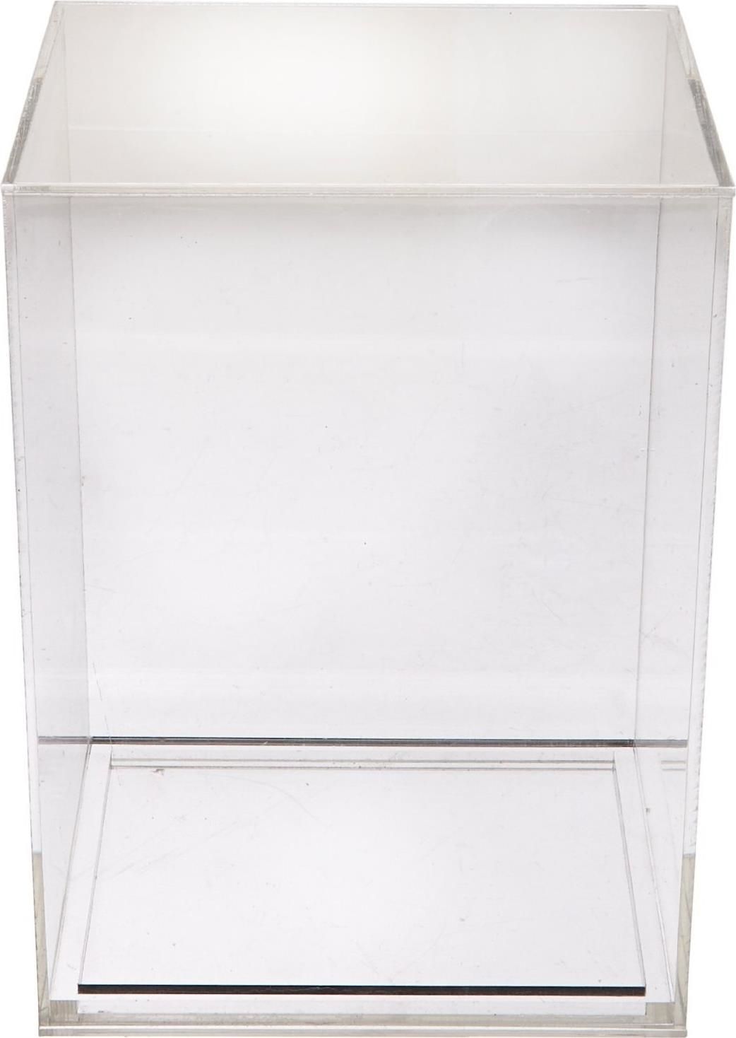 Merchandising Funko Pop! - Premium Pop! (Box Di Protezione Trasparente In Acrilico)